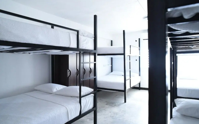 Juliette Hostel for Women Only