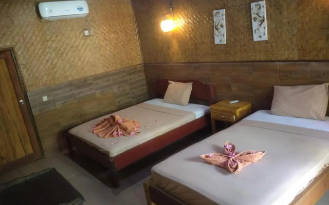 Dua Nina 2 Guesthouse