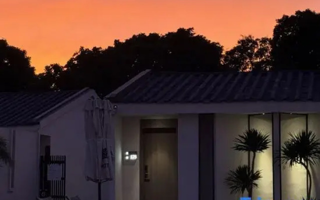 Xiashuyuanzi B&B (Qiaogang Fengqing Street Branch)