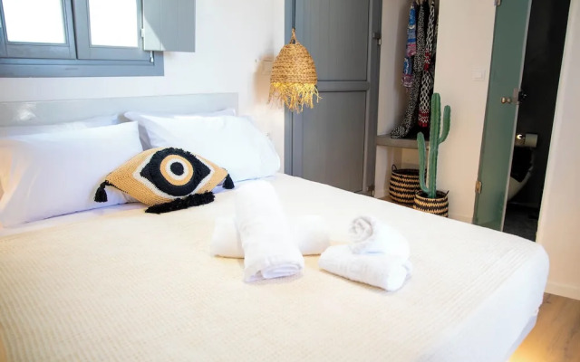 Aidani Luxurious Rooms