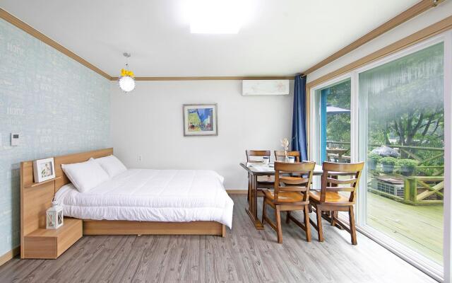 Hongcheon Gugotegamyun Pension