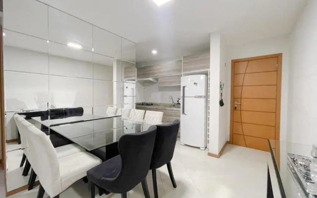 Apto 02 quartos Praia de Bombas