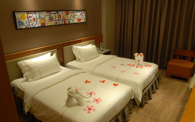 Insail Hotels Gongbei Port Zhuhai