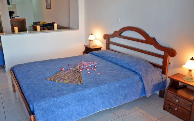 Filoxenia Beach Apartments