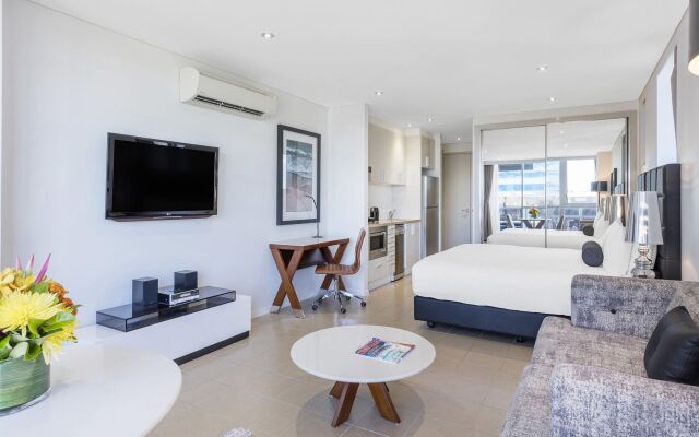 Meriton Suites Broadbeach, Gold Coast