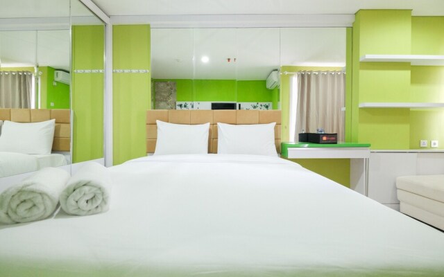 Best Price Studio @ The Enviro Apartment