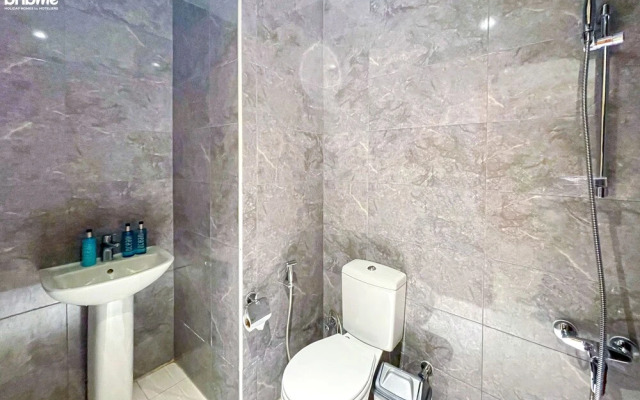 3B-Amna Tower-4801 by bnbme homes
