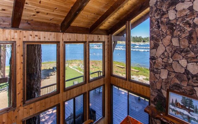 The Voges' Lake House