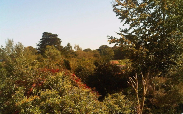 Forest Gate Lodge