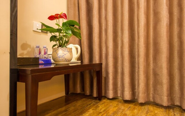 Guilin Guanyue Business Hotel