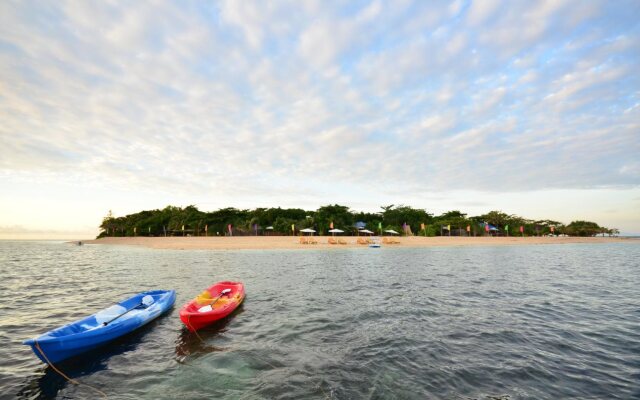 Arena Island Resort