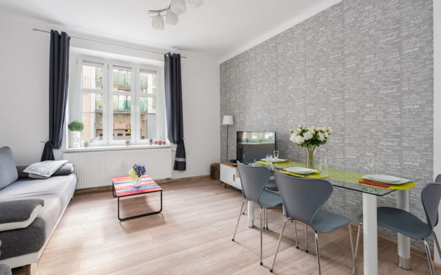 Studio Kasprowicz Park Poznan by Renters