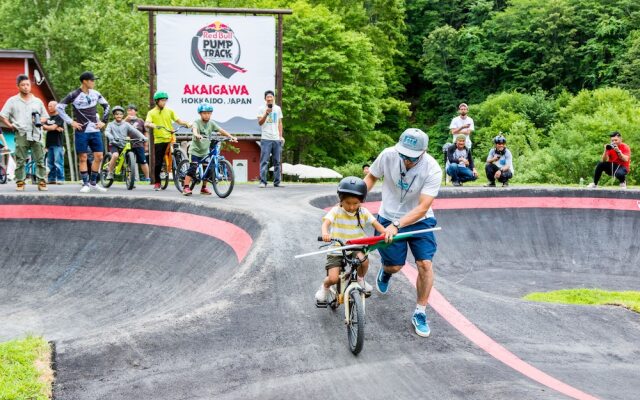 Jyubako AKAIGAWA TOMO PLAYPARK