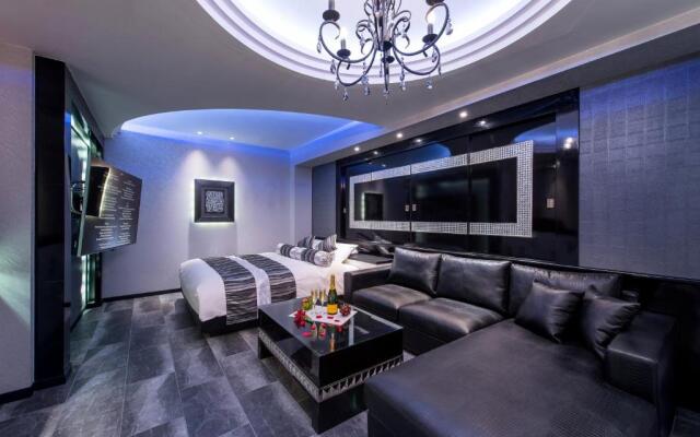 Hotel Dior7 - Adults Only