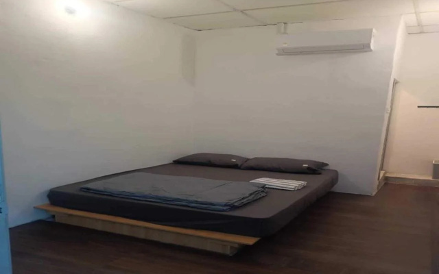 Hotel O J Stay Guesthouse – Guest Rooms – George Town