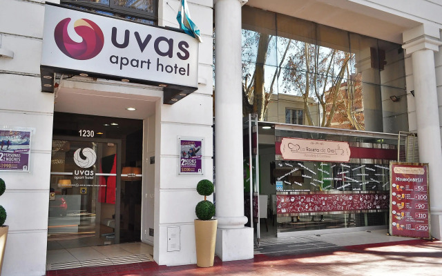 Uvas Apart Hotel