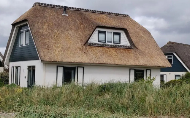 Villa Right by the sea