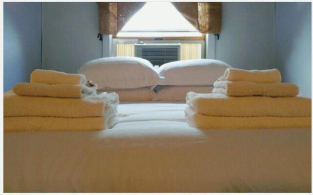 Pine Hill Arms Hotel