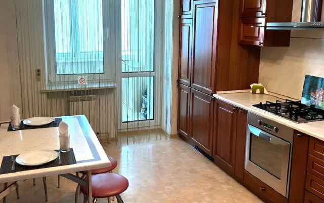 Paulmarie Apartments On Masherova 80