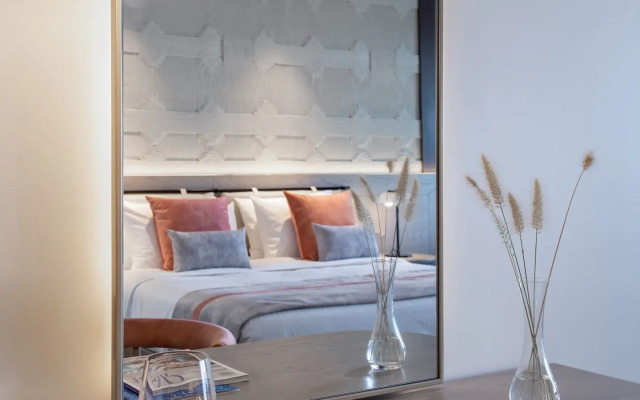 Mitsis Summer Palace