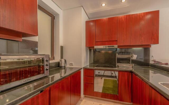 Classy 1-Bedroom Apartment in Ancient Sands with Pool View
