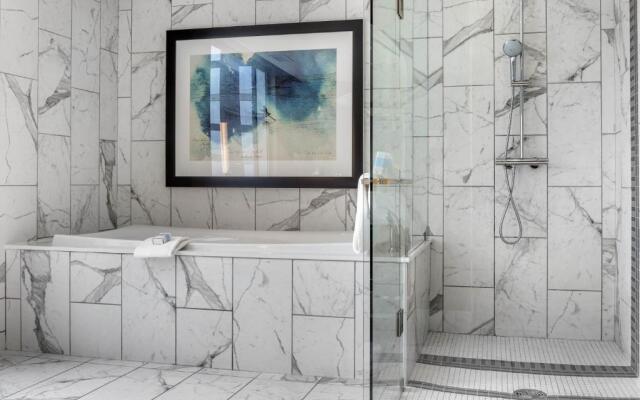 Omni Louisville Hotel