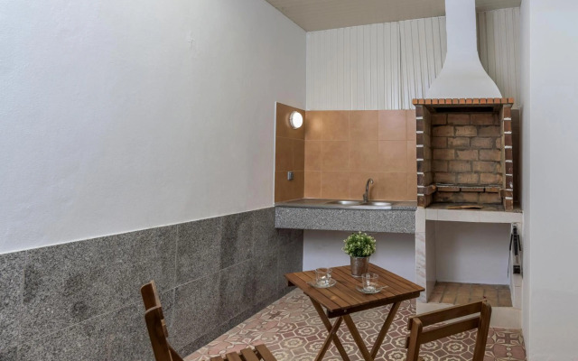 FLH Faro Central House with Terrace