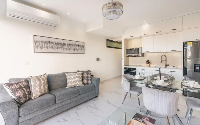 Apartment With Private Pool w 2br in cap Cana