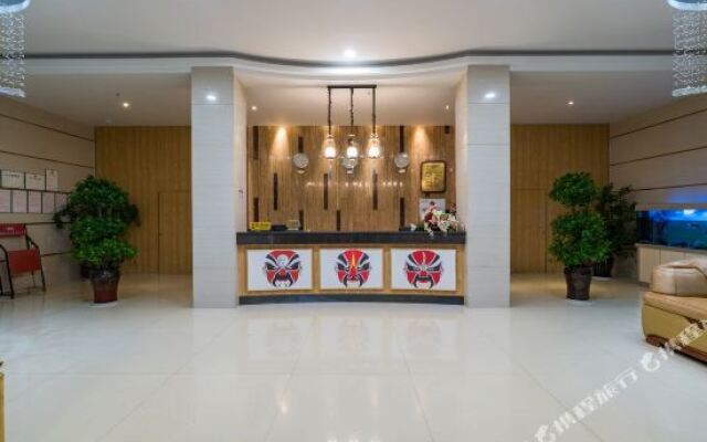 Kunming Yunting Hotel