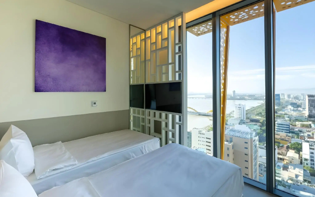 Wink Hotel Danang Centre - 24hrs Stay
