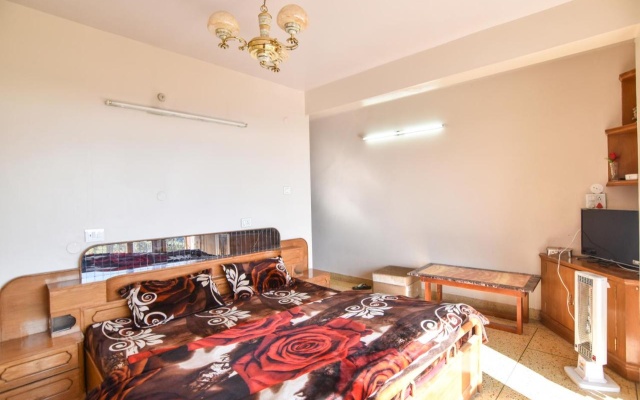 Dhanlaxmi Apartments