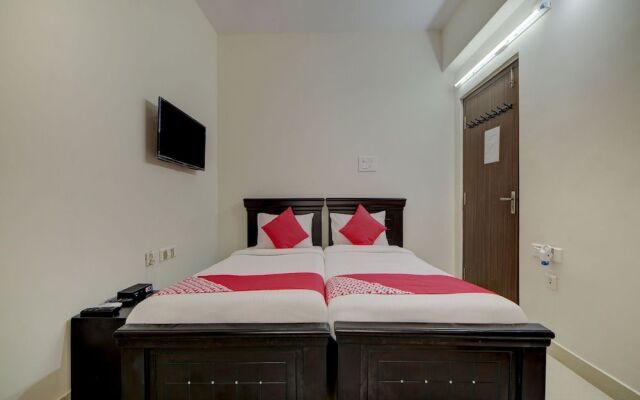 OYO 26136 Hotel Anu Residency