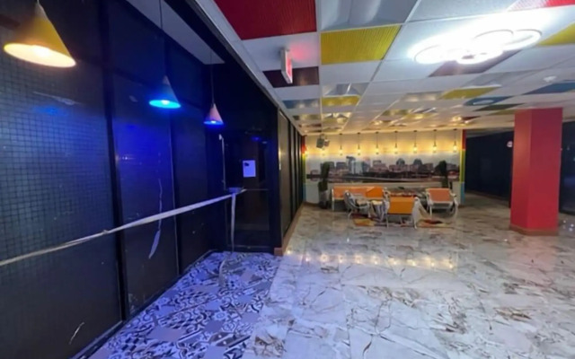 Philly Inn & Suites Hotel