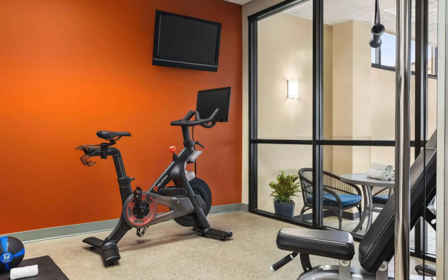 Embassy Suites by Hilton Kansas City Overland Park