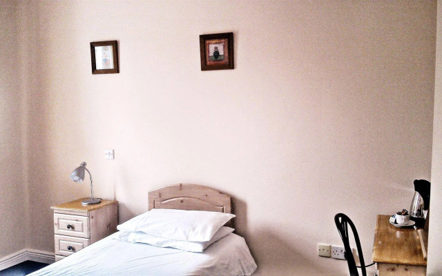 The Shipwright Guesthouse