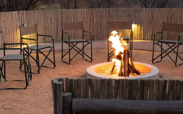 Villa in Hoedspruit With a Jacuzzi