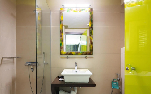 Steris Elegant Beach Hotel & Apartments