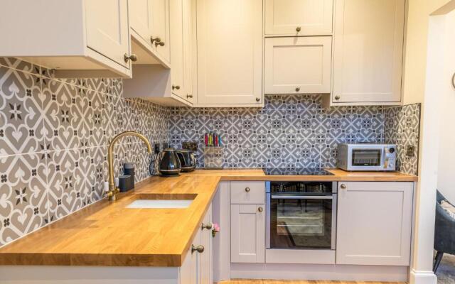 Newly Converted Apartment Rowntree House Shambles