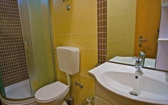 Apartments Oaza Regi