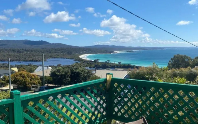 Wombat Mansion - Views - Shack Life at Binalong Bay