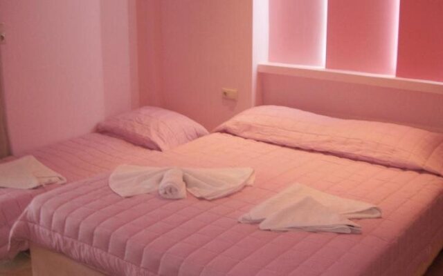 Klimis Rooms & Apartments