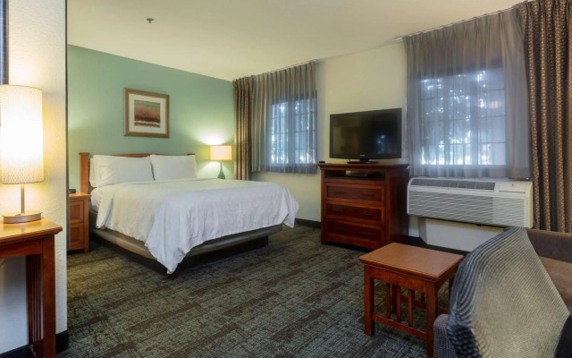 Extended Stay America Suites Cleveland Beachwood Orange Pl S