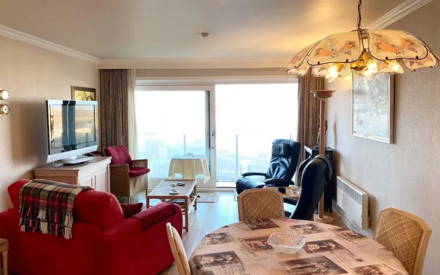 Apartment in Nieuwpoort With sea View