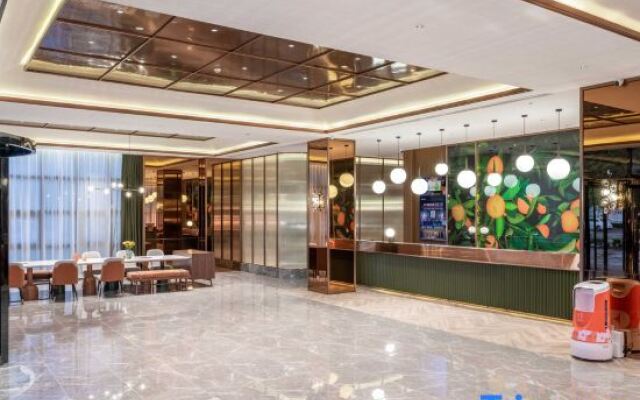 Orange Hotel (Foshan Qiandeng Lake)