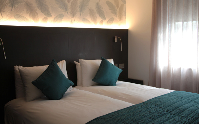 K Hotel Kensington - Image 4