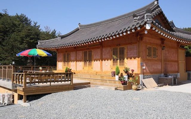 Gyeongju Sansaesori Pension