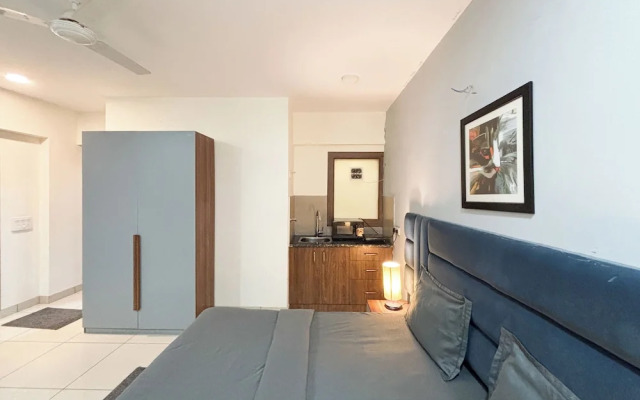 Housr 1 RK Apartment Sec 28 Gurgaon Mega