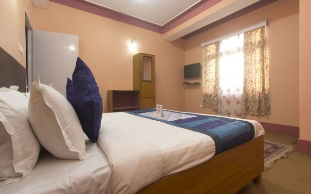 OYO 10586 Hotel Tulip Residency