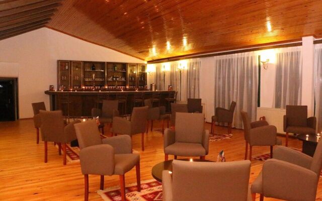 Hotel Lago Di Salda