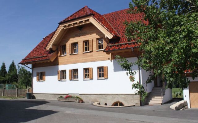 Apartment Fichte Schluein